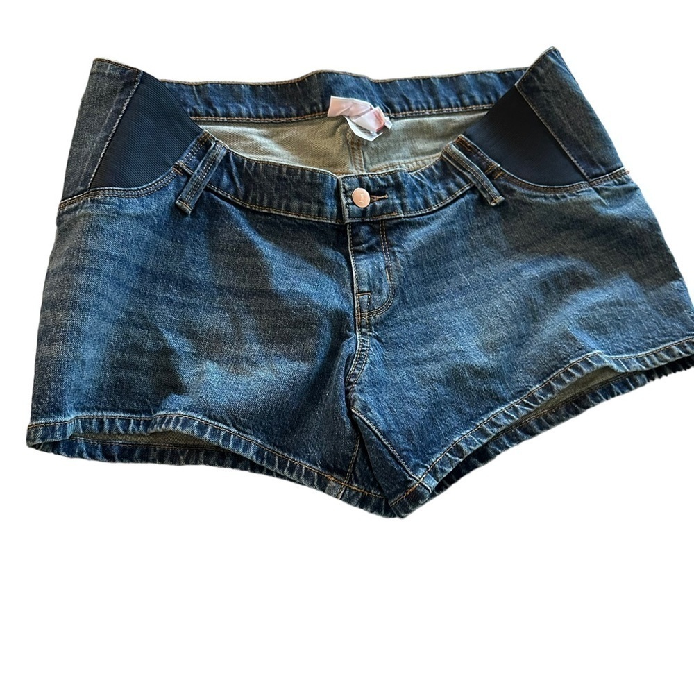 Isabel Maturity women's midi shorts size 8, nwt